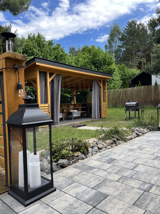 Antracytowe domki z jacuzzi nad Zalewem Chańcza