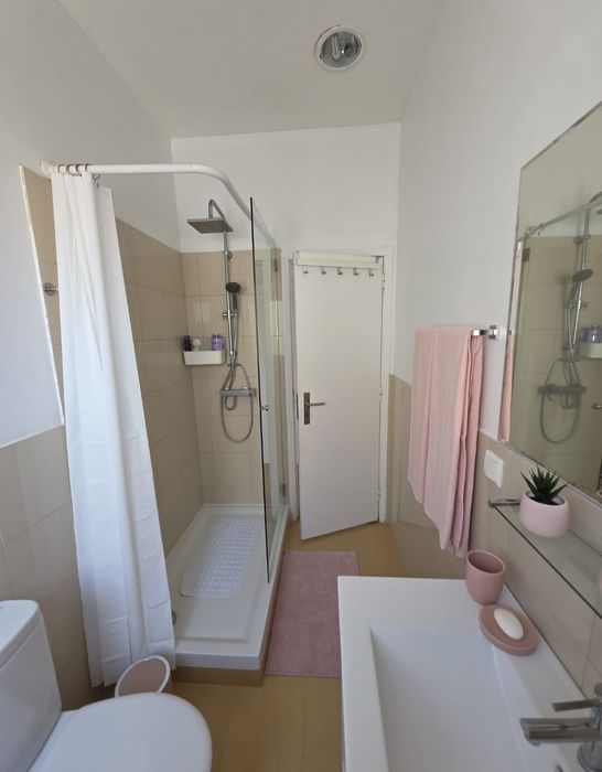 Quarto /Suíte com saída independente