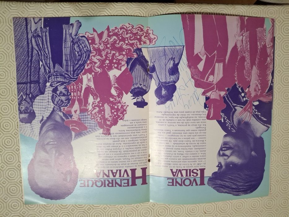 Programa teatro revista eu desco na proxima