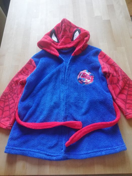 Szlafrok rozmiar 98 Firmy Marvel