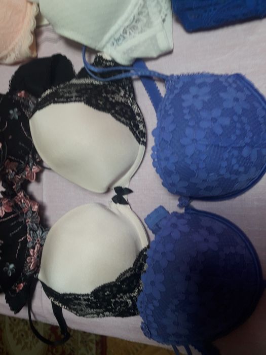 Бюстгальтер объем 75  D бу
