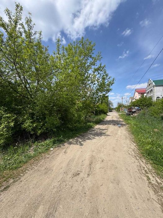 Продаж ділянки Дубове