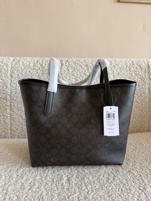 Сумка Coach City Tote середнього розміру