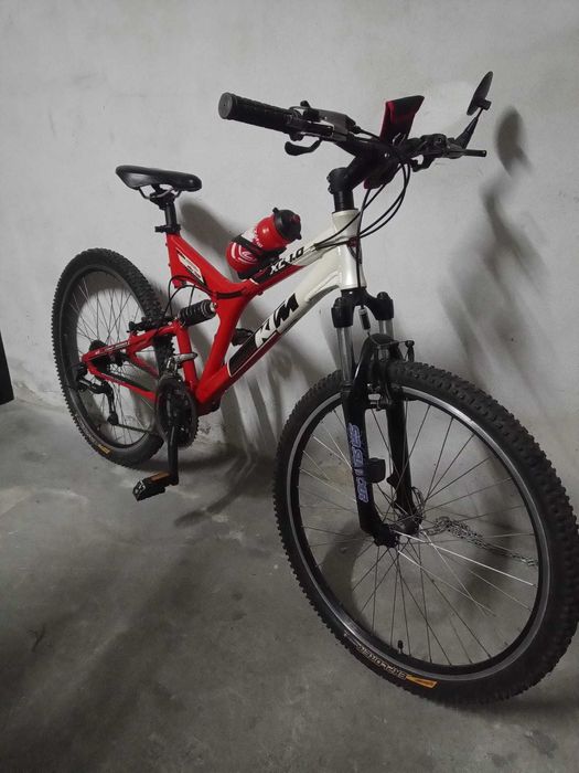 Bicicleta KTM como nova