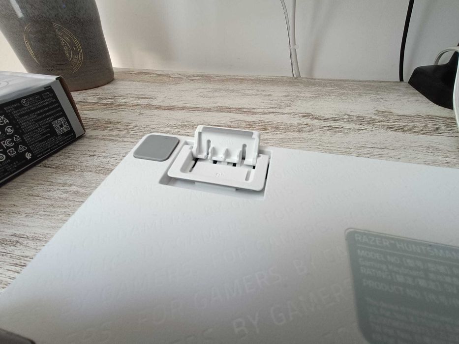 Teclado Razer Huntsman Mini Branco