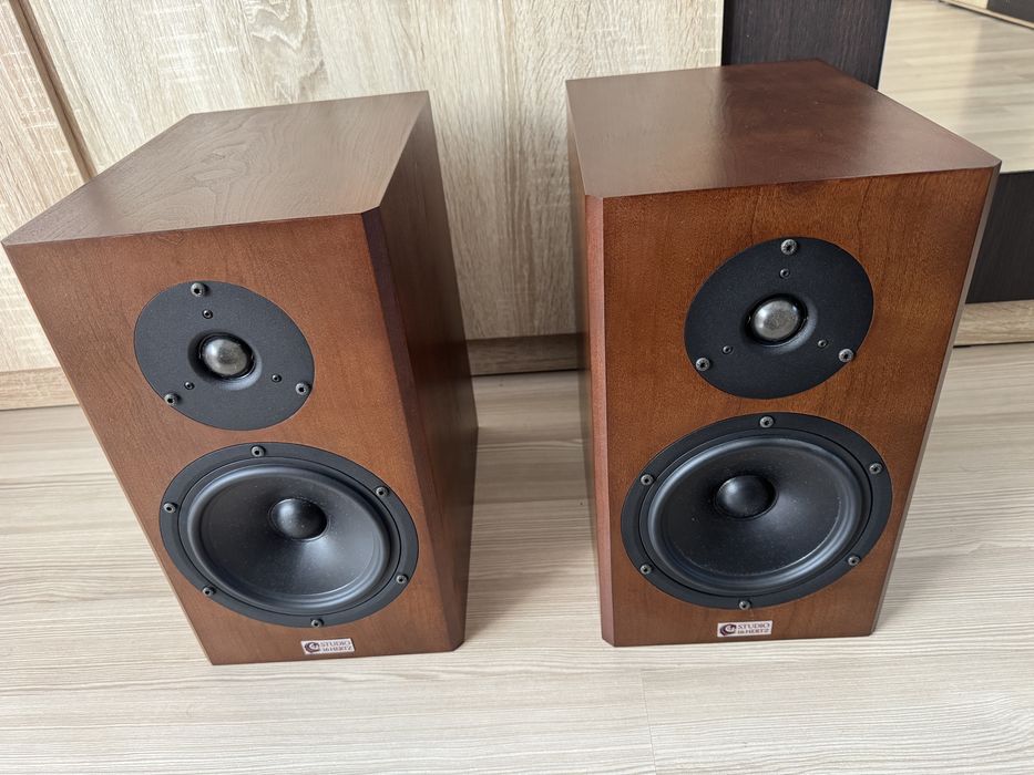 Kolumny monitory Studio 16Hz Canto Grand