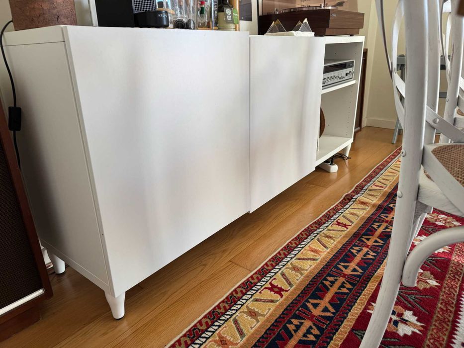 Cómoda IKEA BESTÅ Branco c/ Portas Lappviken e Pés KABBARP