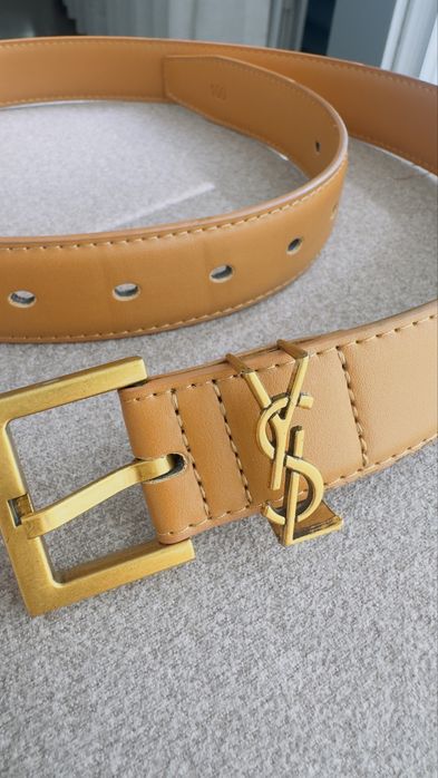 Cinto Saint Laurent - Muito bom estado - 100cm