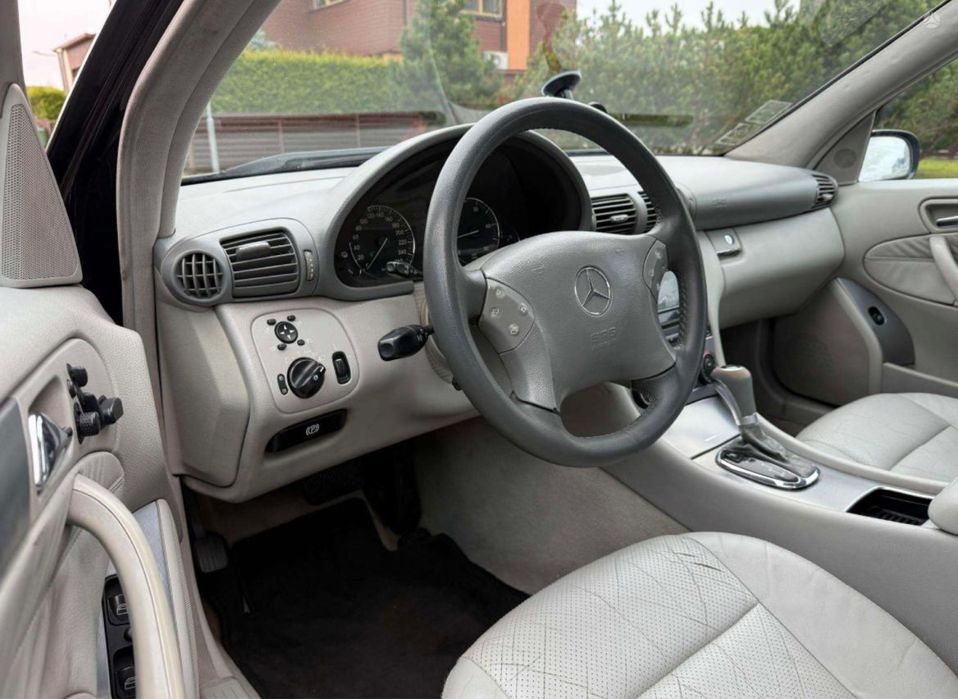 Мерседес С 270 у гарному стані