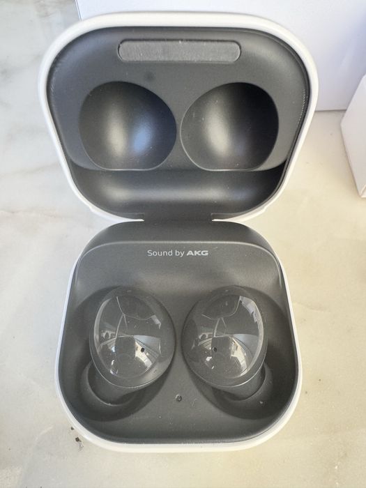 Samsung Buds 2 - jak nowe