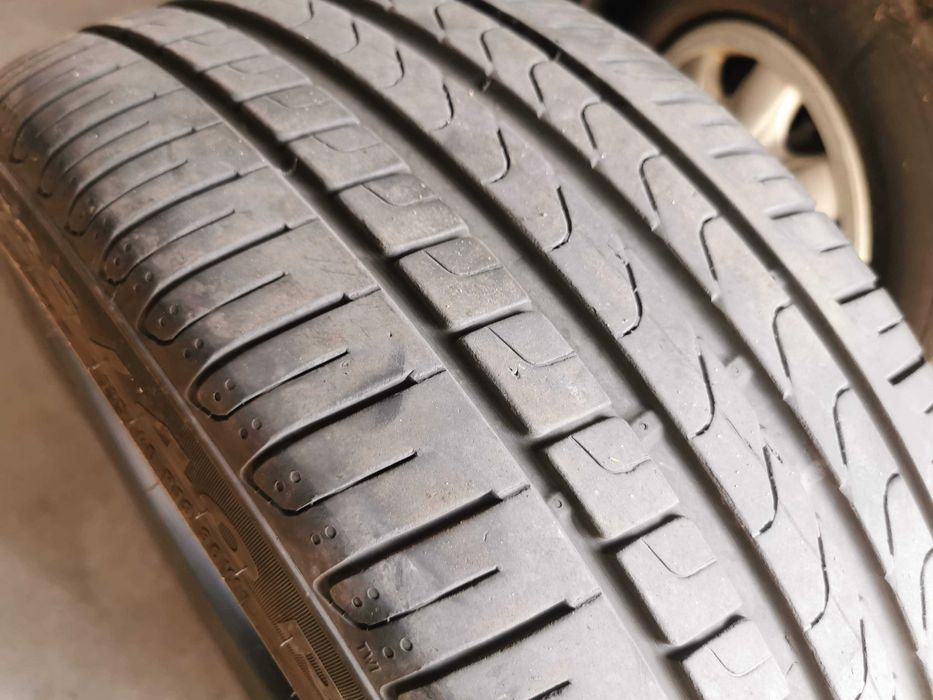 Opona letnia Pirelli Cinturato P7 235/40 R19 - 2022r.