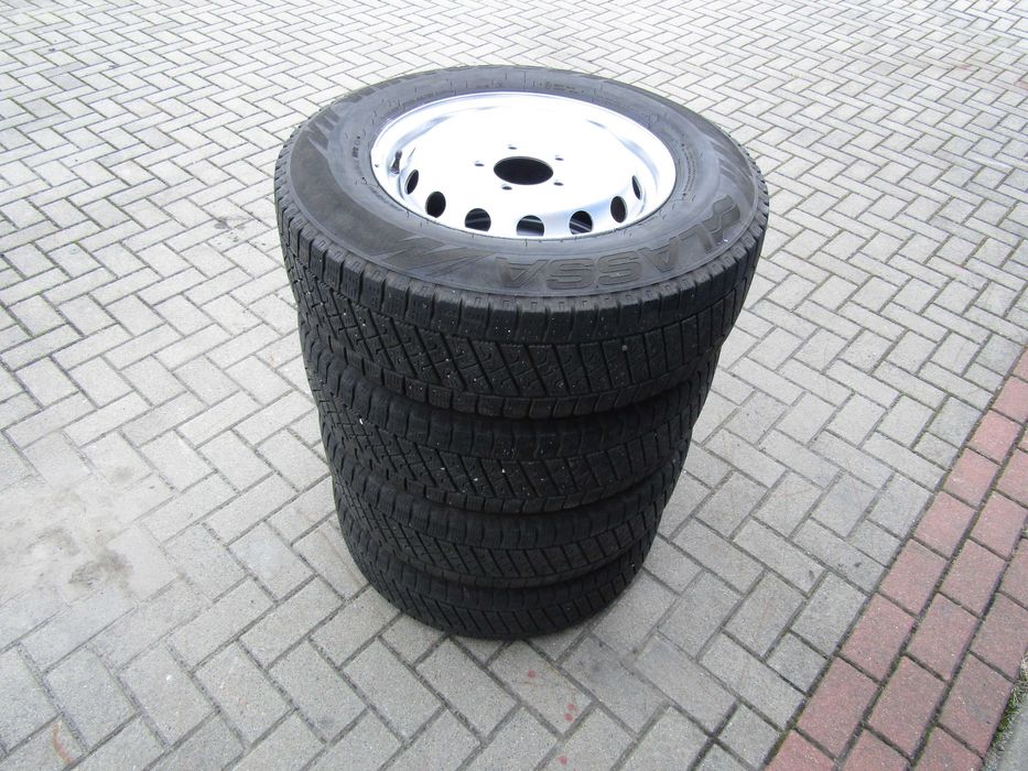 4 koła 16" Felgi Opony zimowe Renault Master 10 - 24 / Movano 10 - 21