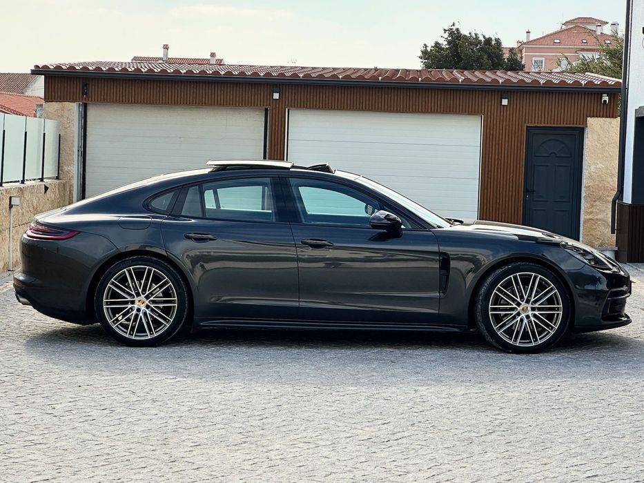 Porsche Panamera 4 S