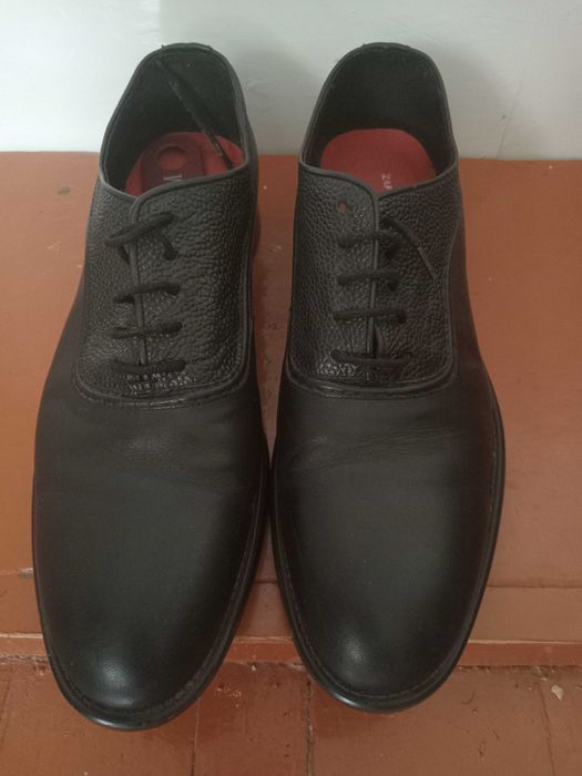 Продам чоловічі шкіряні туфлі 43 розмір