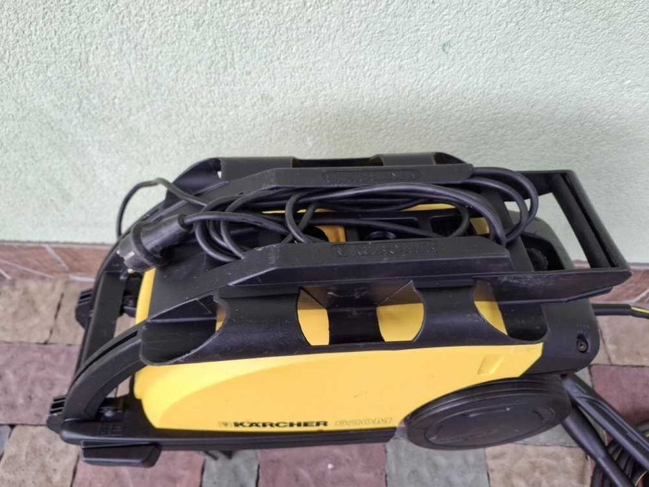Мийка високого тиску Karcher 620М