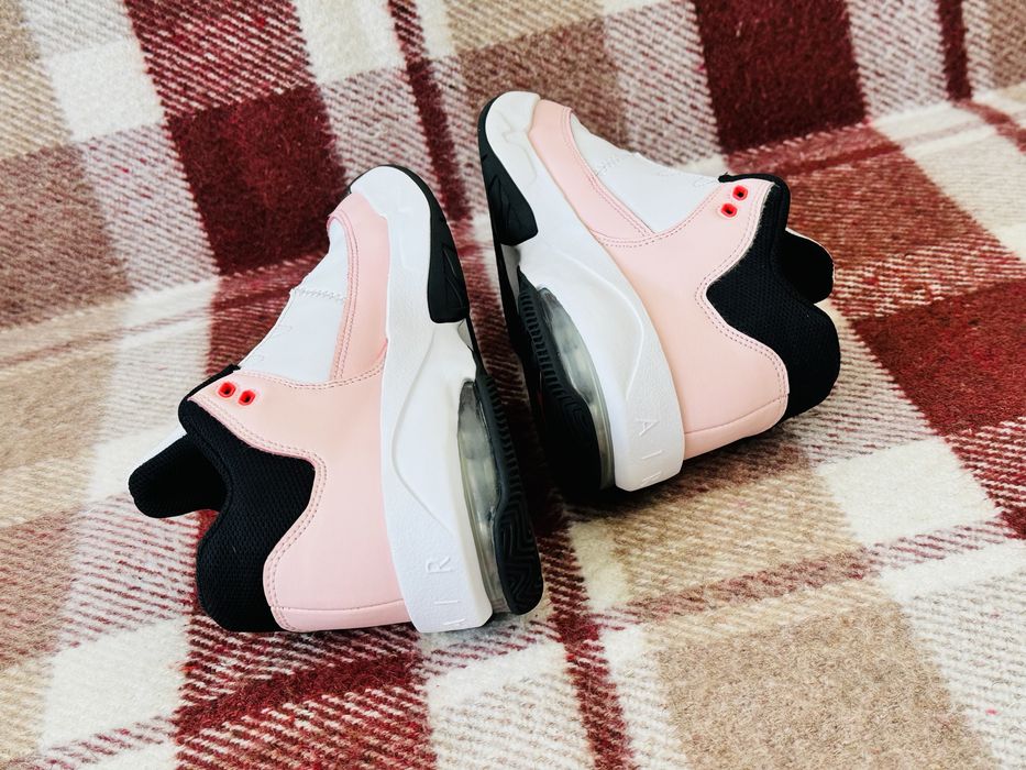 (Оригінал) дитячі кросівки Jordan Max Aura 3, розмір 35