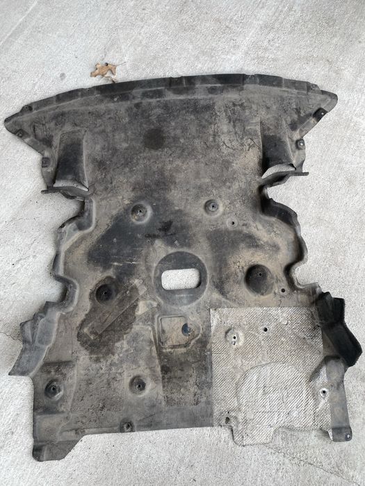 Продам захист защита мотора bmw x1 e84