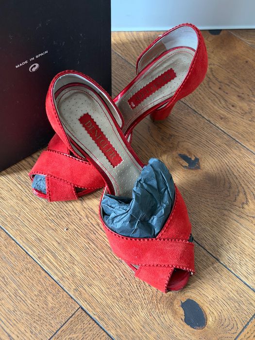 DENI CLER czerwone buty na obcasie r. 36