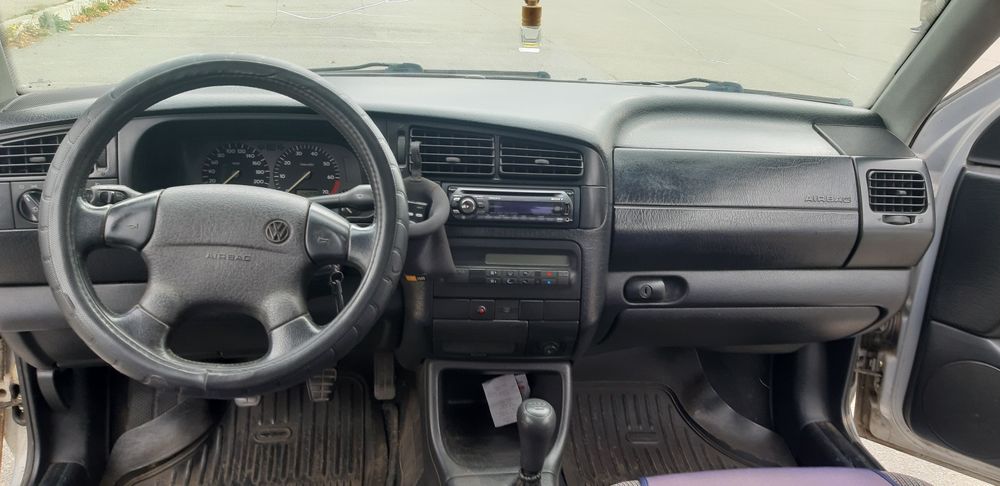 Продам VW Vento, 2л