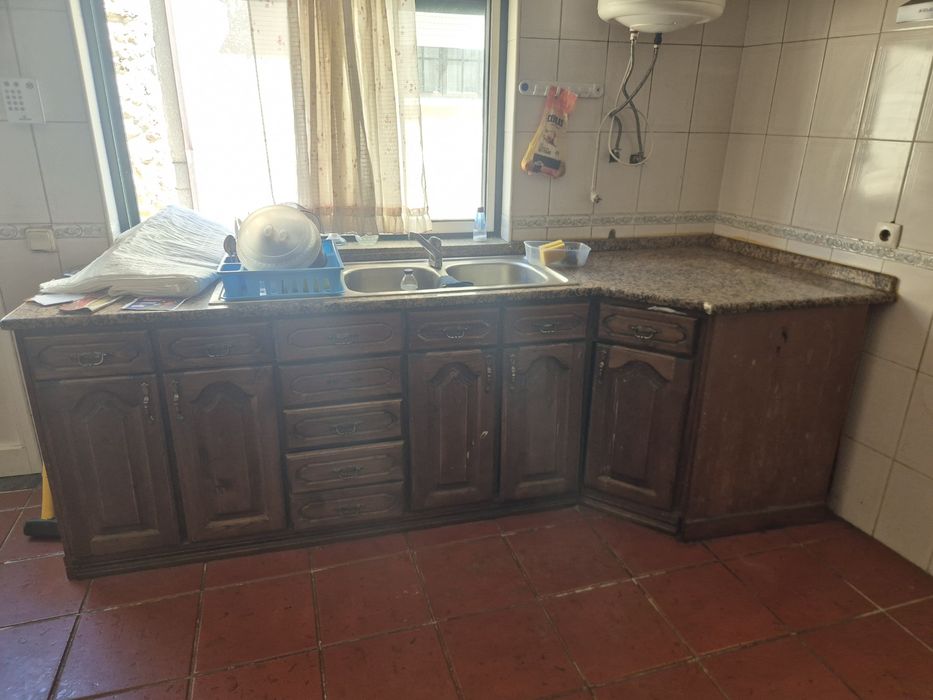 Móveis  de cozinha e cheminée bom estado