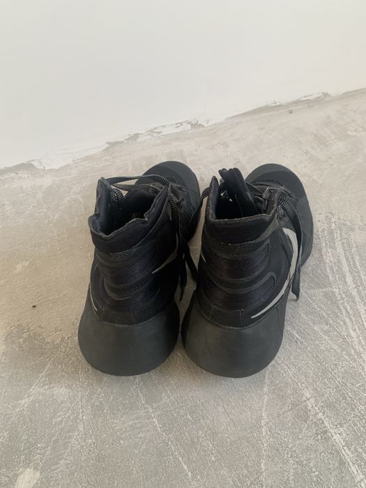 Кроссовки баскетбольные