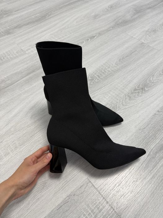 Ботильйони zara