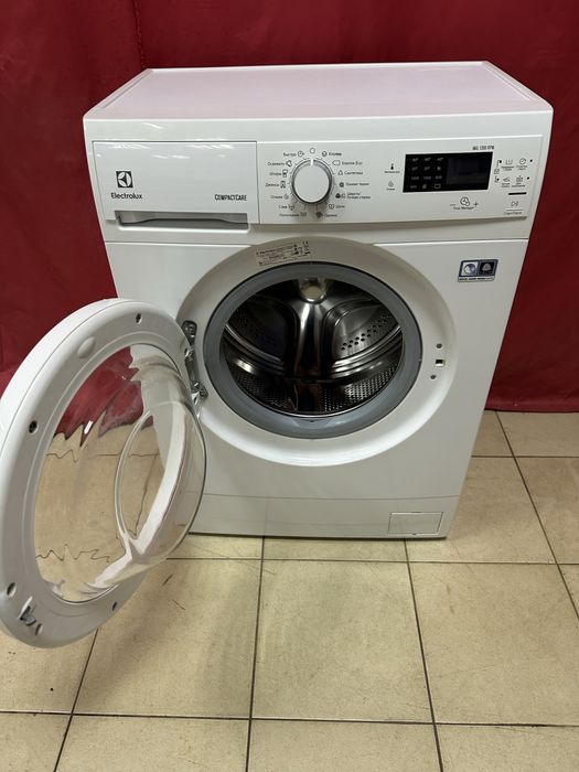 Стиральная машина Electrolux EWS 1064 NAU