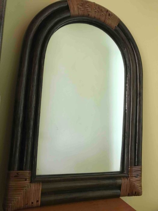 Ротангове  настінне дзеркало (61х41см)