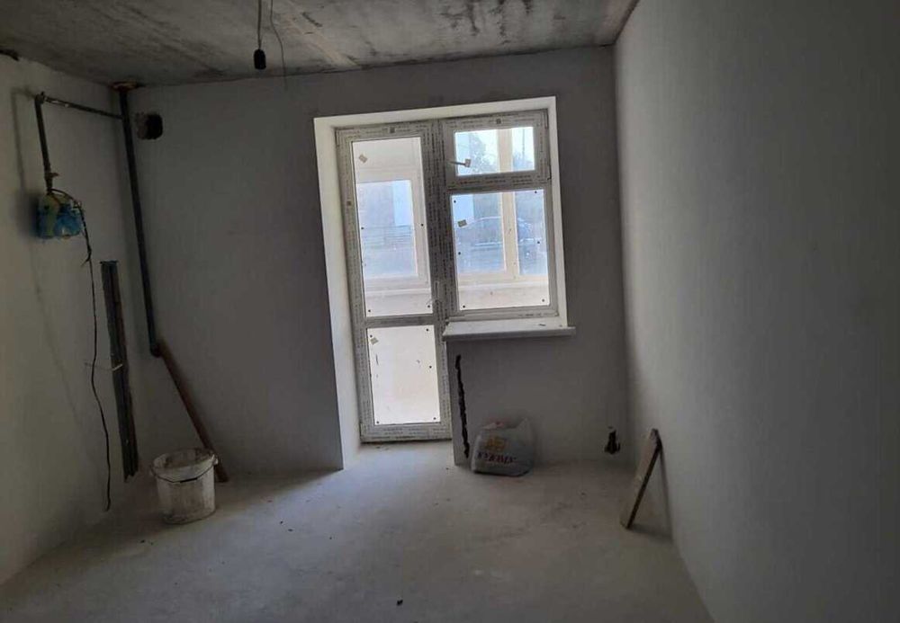 3 кім на Яреми в зданому будинку