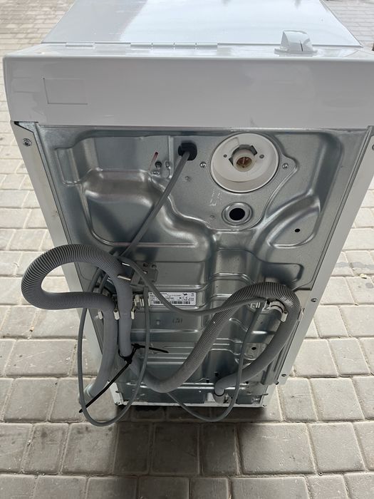 Пральна машина AEG WQ40 Шир 40 см. На 6 кг.