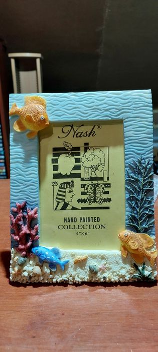 Vendo 6 molduras para fotografias novas