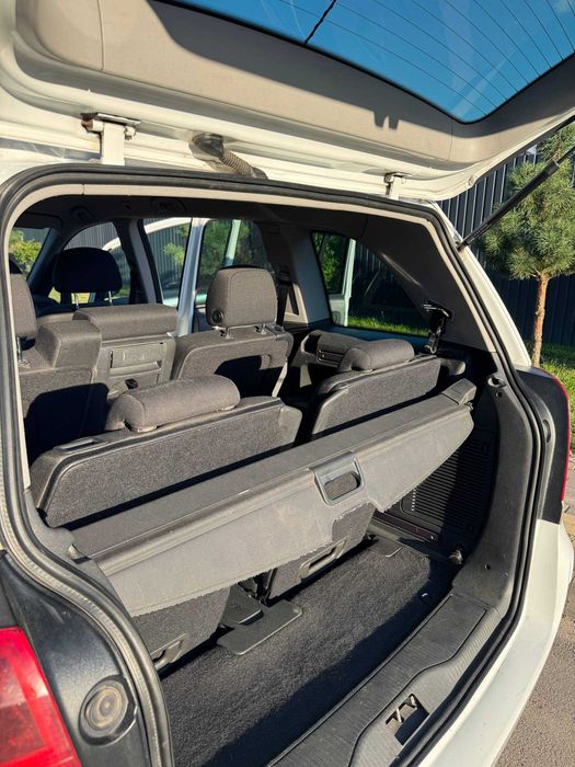 Продам Opel Zafira
