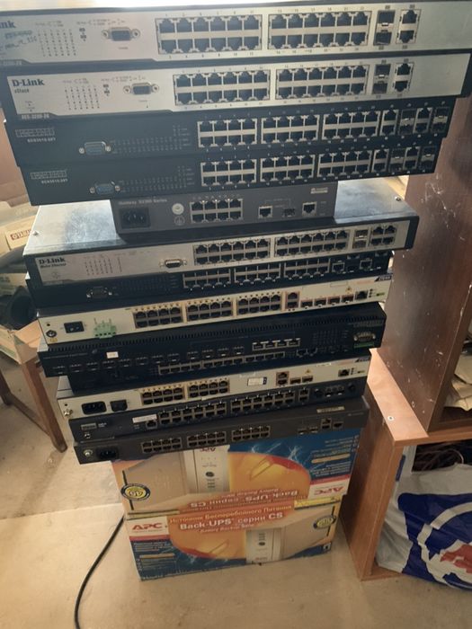 Продам свитч D-Link Huawei Edge core Zte