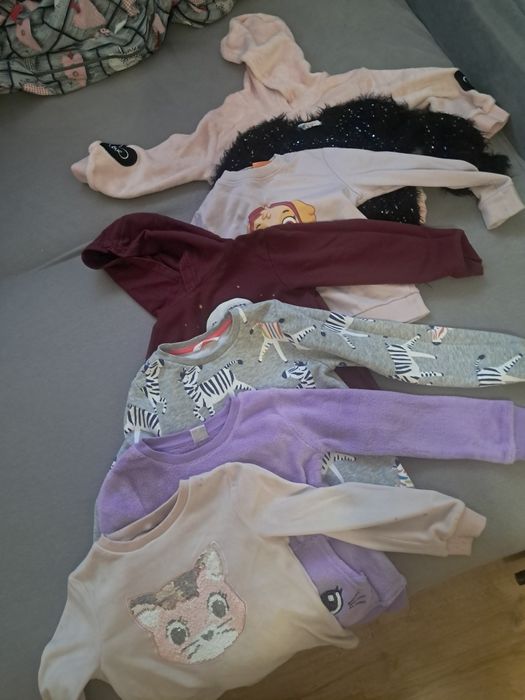 Ubrania dla dziewczynki