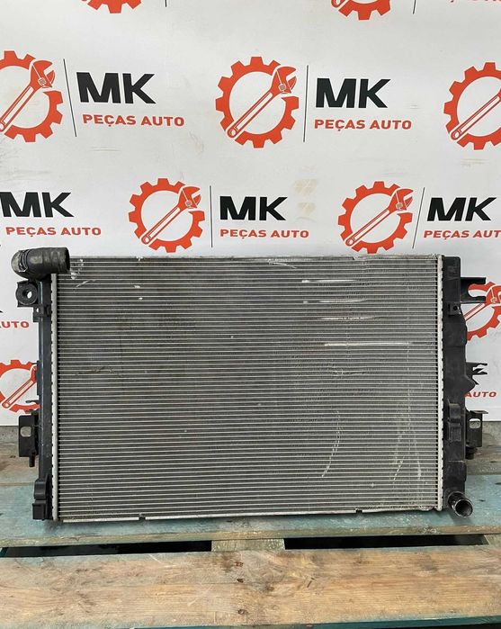 Radiador de água Nissan Navara D23 2.3DCI 2017
