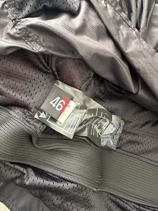 Casaco Dainese verão