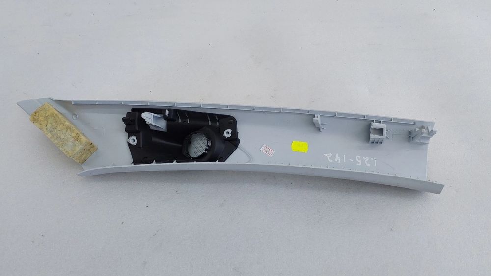 Forras de pilar A esquerdo PEUGEOT 208 II
