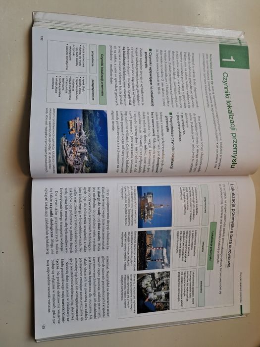 Podręcznik Oblicza geografii 2 zakres podstawowy