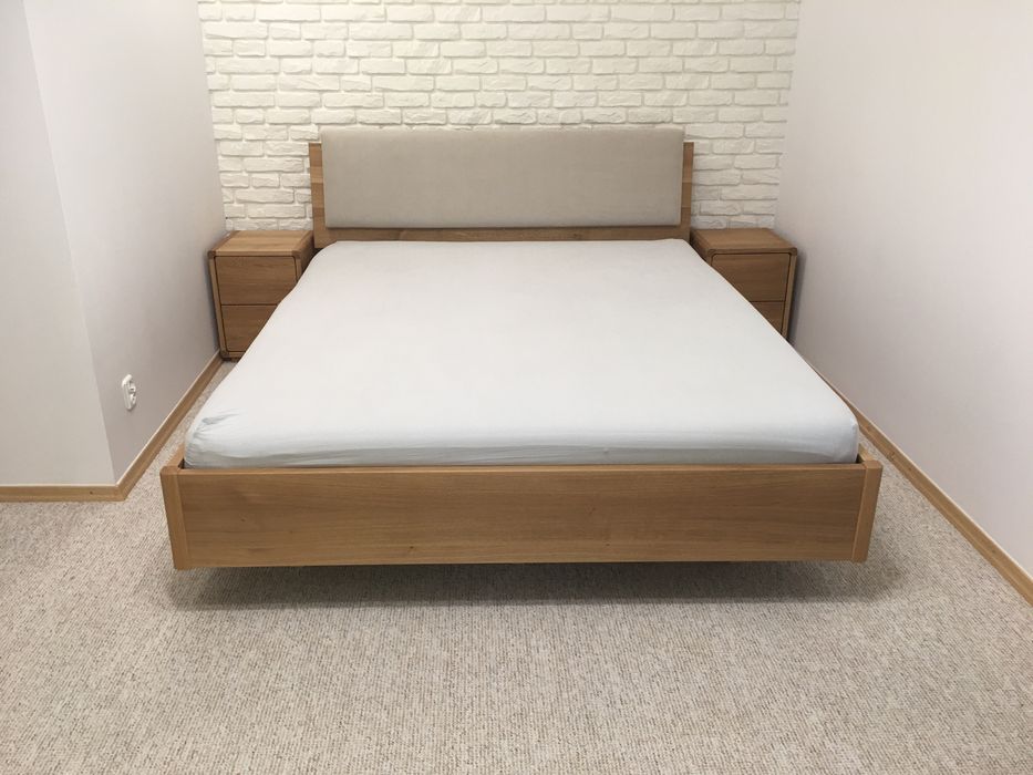 Łóżko Lewitujące (3) drewniane Jesionowe lub dębowe 160x200 180x200