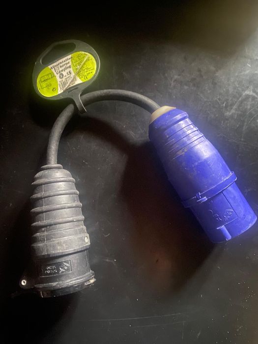 Adaptador tomada campismo