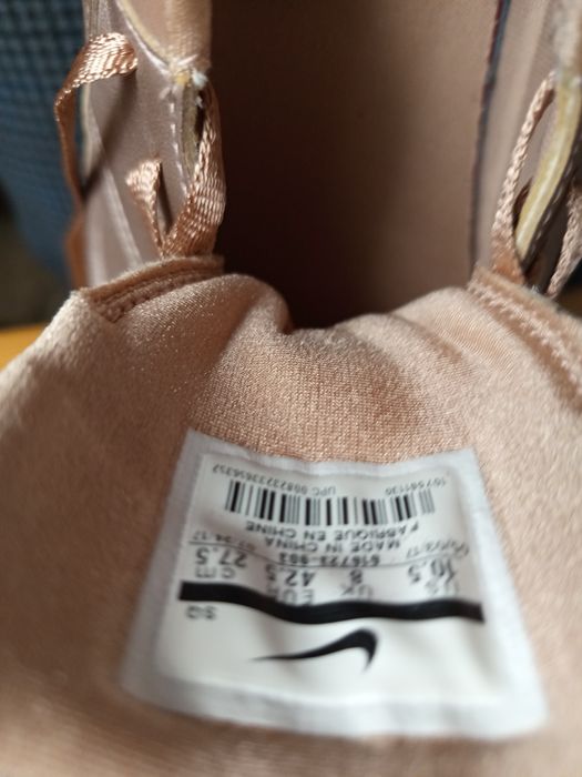 Кросівки жіночі NlKE( 27,5)