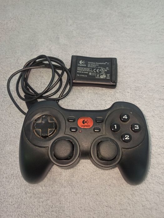 PAD bezprzewodowy Logitech RumblePad 2