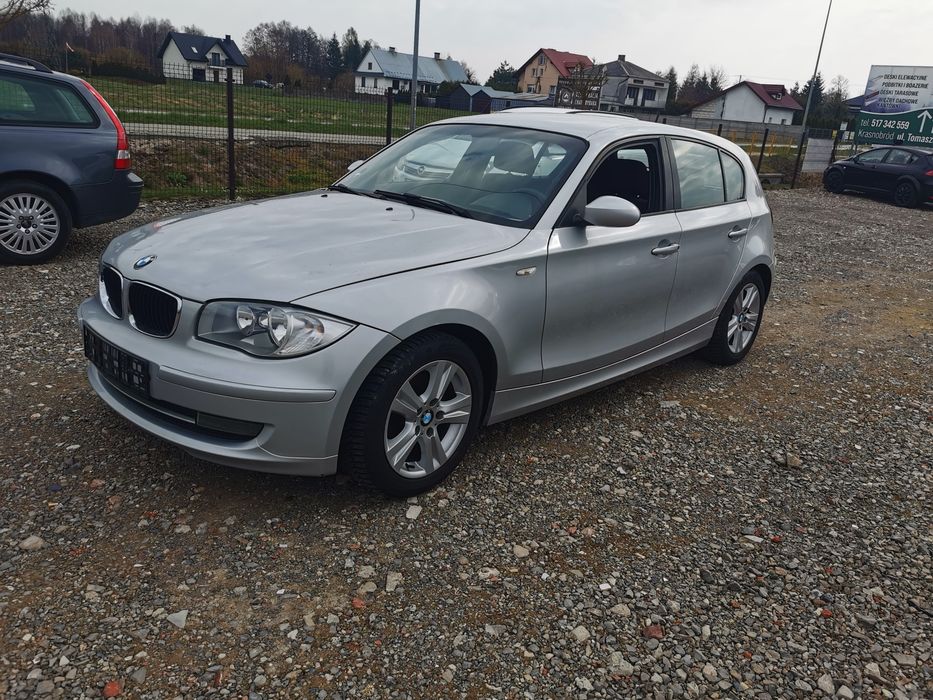 Bmw1.  2.0 benzyna