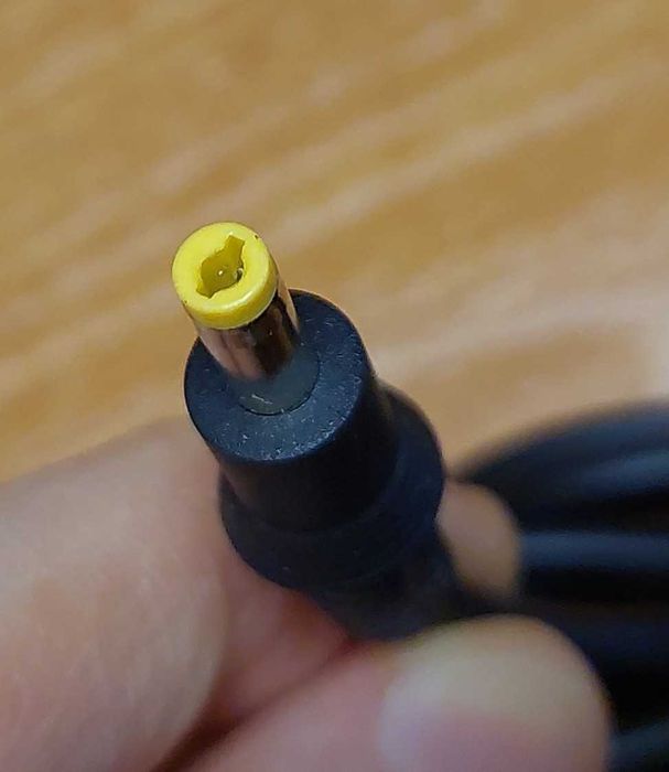 Кабель USB to DC 2,35 м зарядка приставки консоли Sony PSP (4.0х1.7мм)