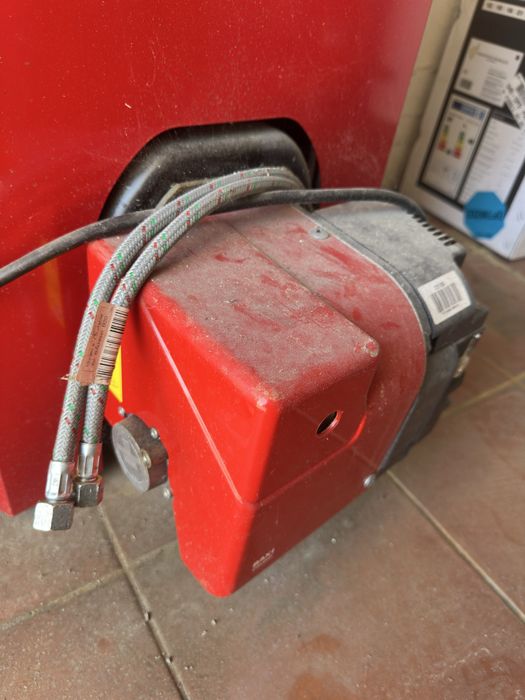 Caldeira a Gasóleo Roca BAXI Lídia 20 kW - 2021 - Excelente Estado