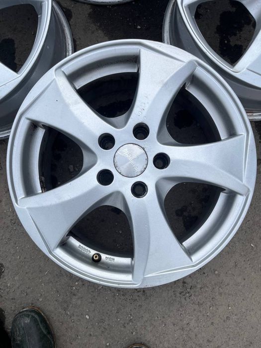 Диски R16 5*108.