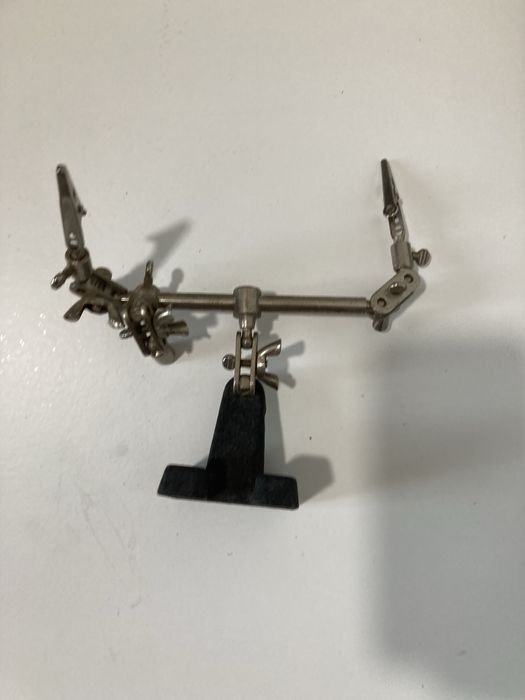 Terceira Mão com nova