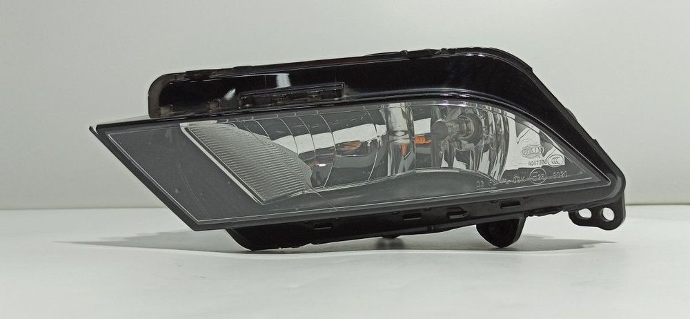 FAROL DE NEVOEIRO ESQUERDO SEAT IBIZA (6J5) REFERENCE