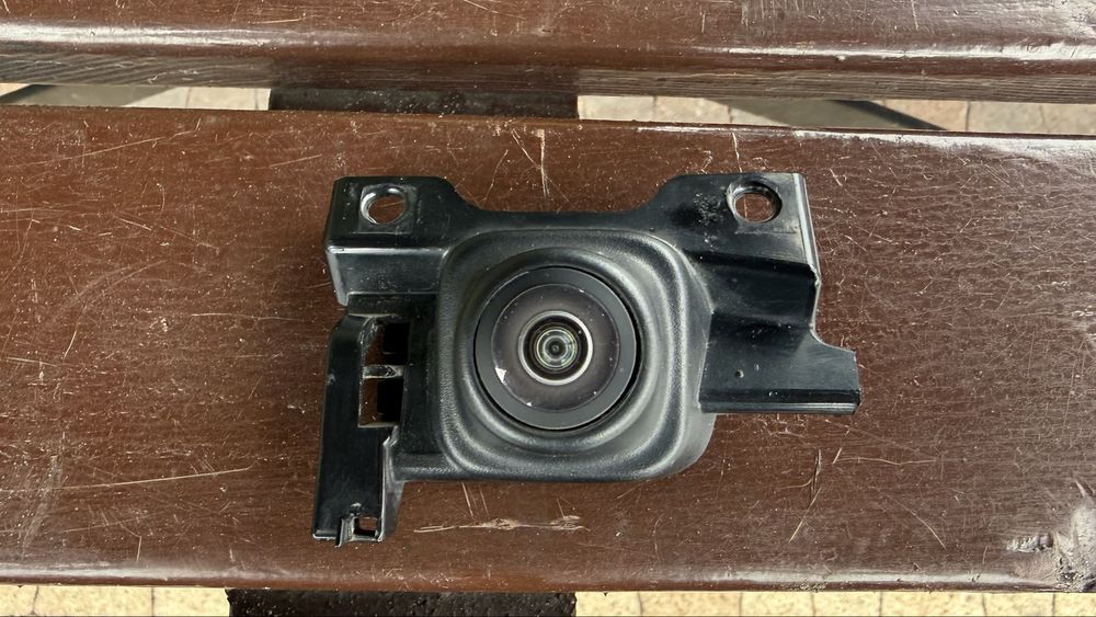 Maserati Ghibli kamera przednia Lift 2017+