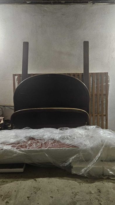 Cama 1,40 x 2,00 + colchão